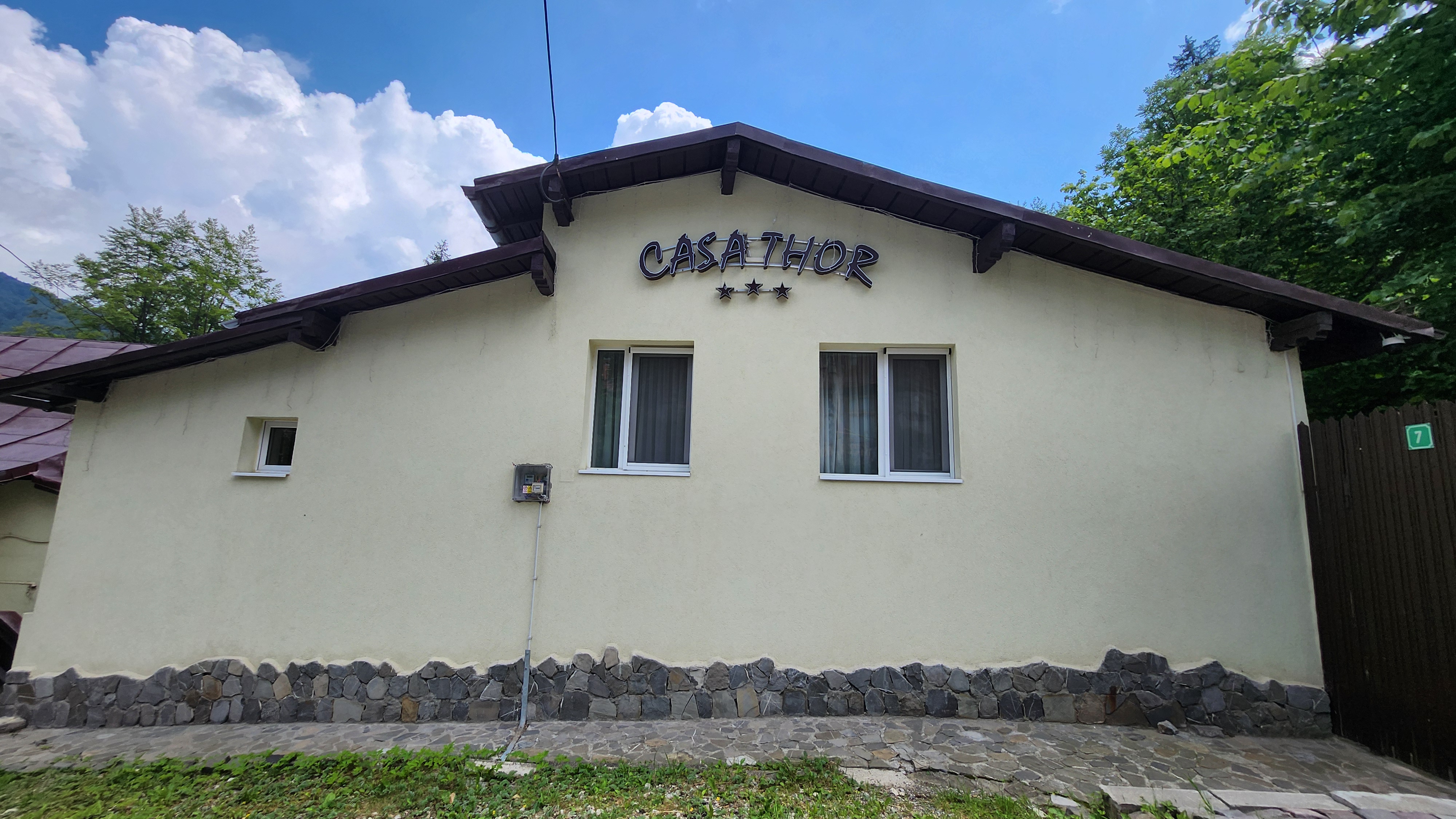 Casa Thor Sinaia – vedere exterioară
